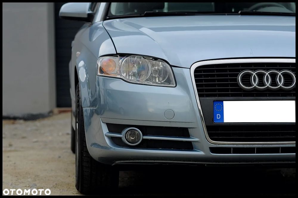 Audi A4 Limousine - 13