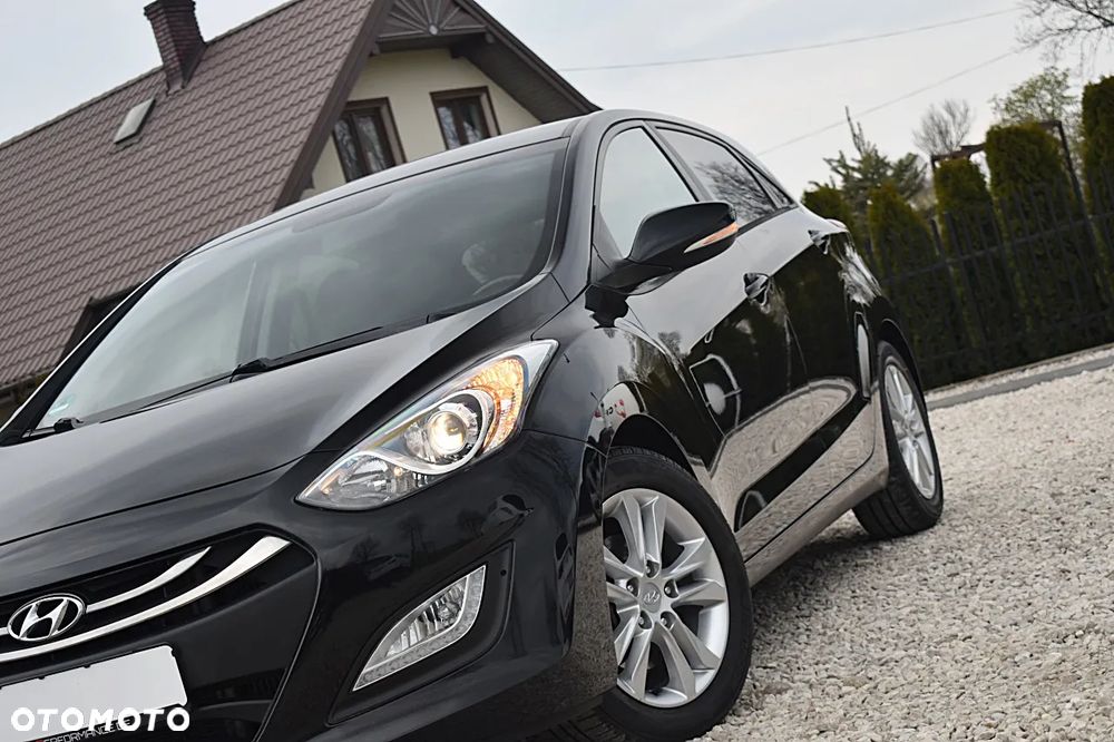 Hyundai i30 1.6 CRDI Trend - 2