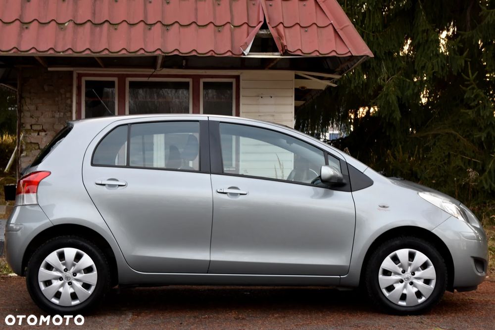 Toyota Yaris 1.33 VVT-i Cool - 14