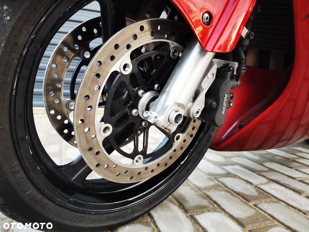 Honda CBR - 16