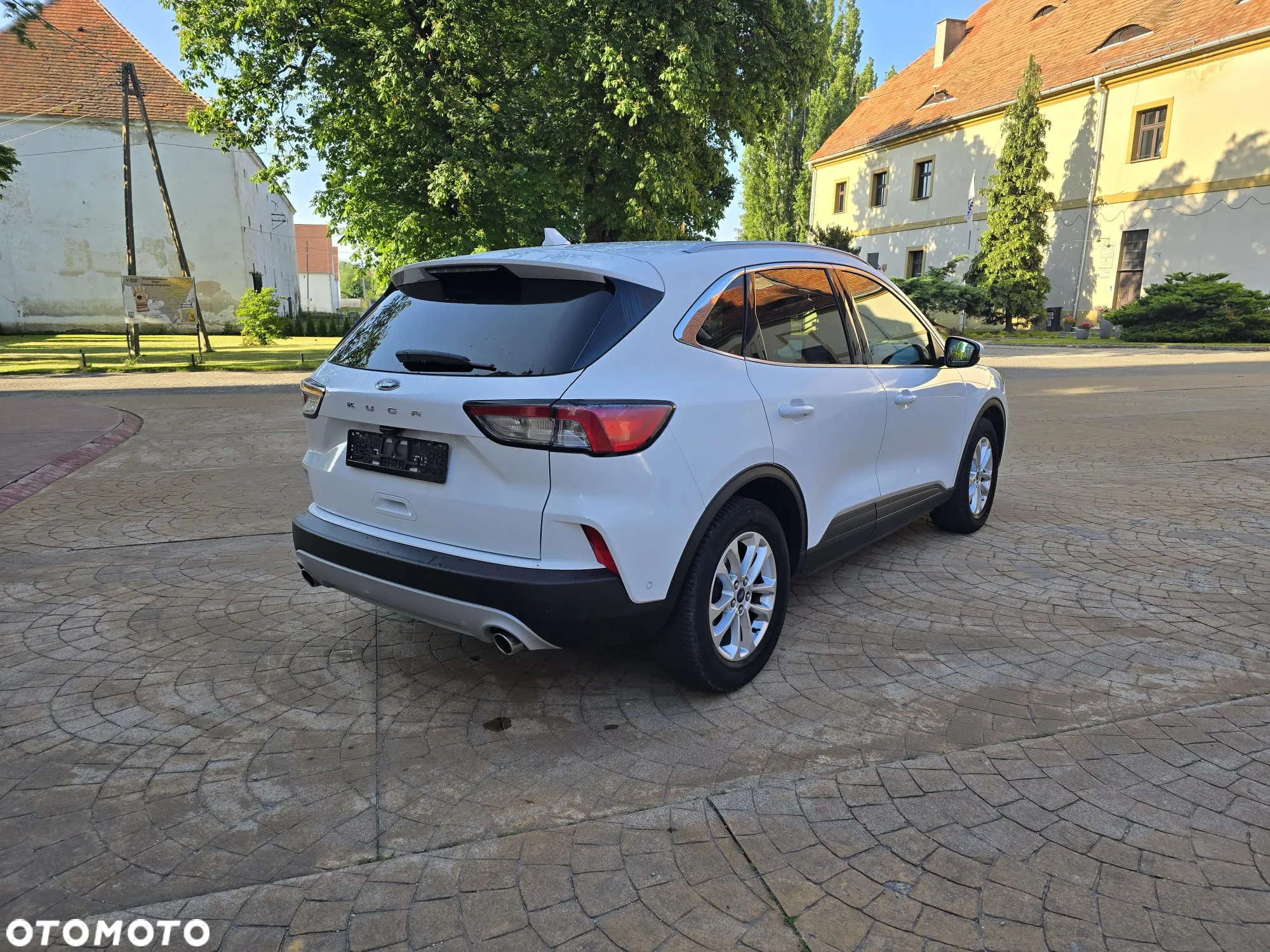 Ford Kuga 1.5 EcoBlue FWD Titanium - 25