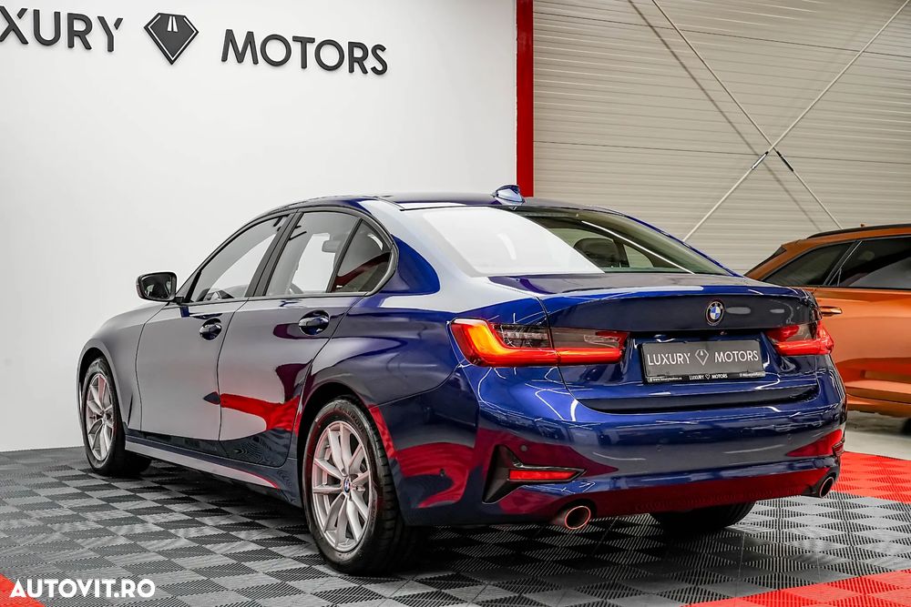 BMW Seria 3 318d Aut. Sport Line - 11