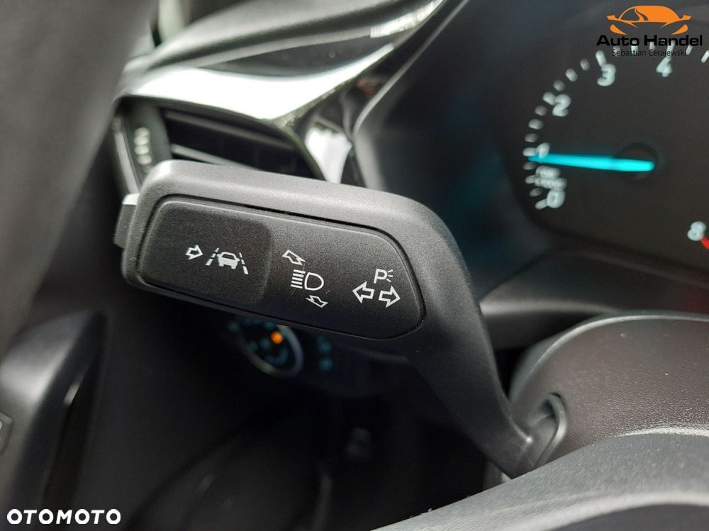 Ford Fiesta 1.0 EcoBoost STart-Stop Titanium - 16