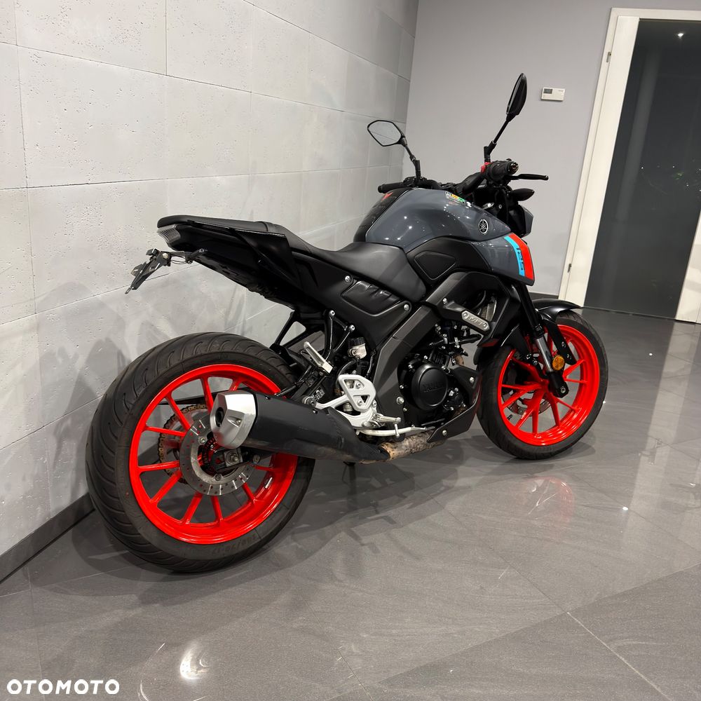 Yamaha MT - 4