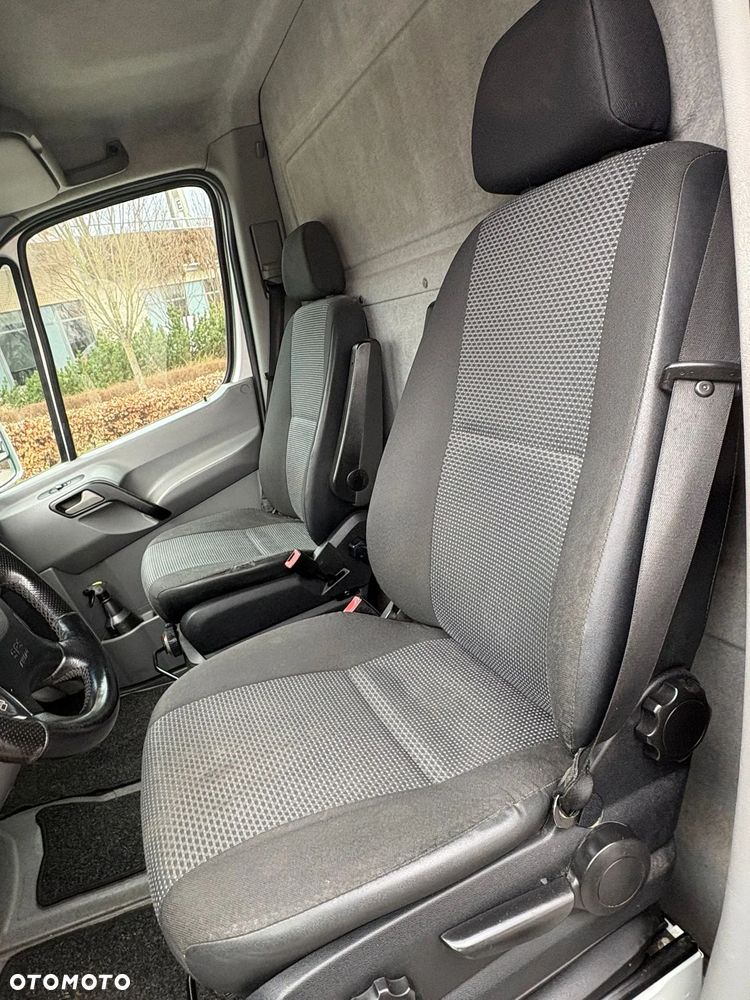 Mercedes-Benz SPRINTER - 17