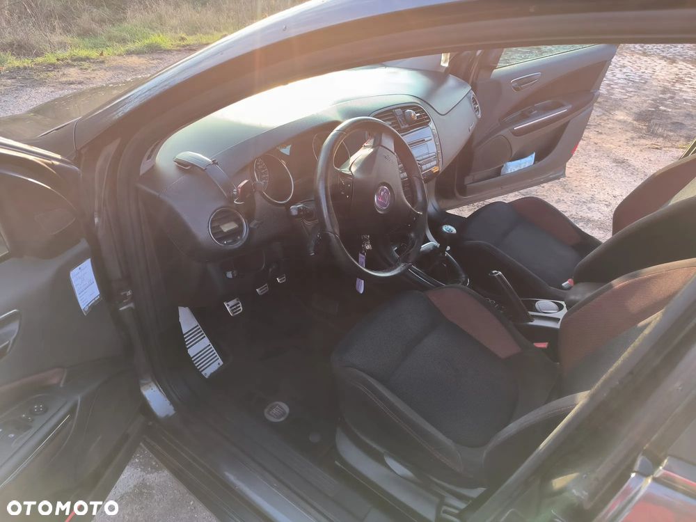 Fiat Bravo 1.9 Multijet 8V DPF Emotion - 12
