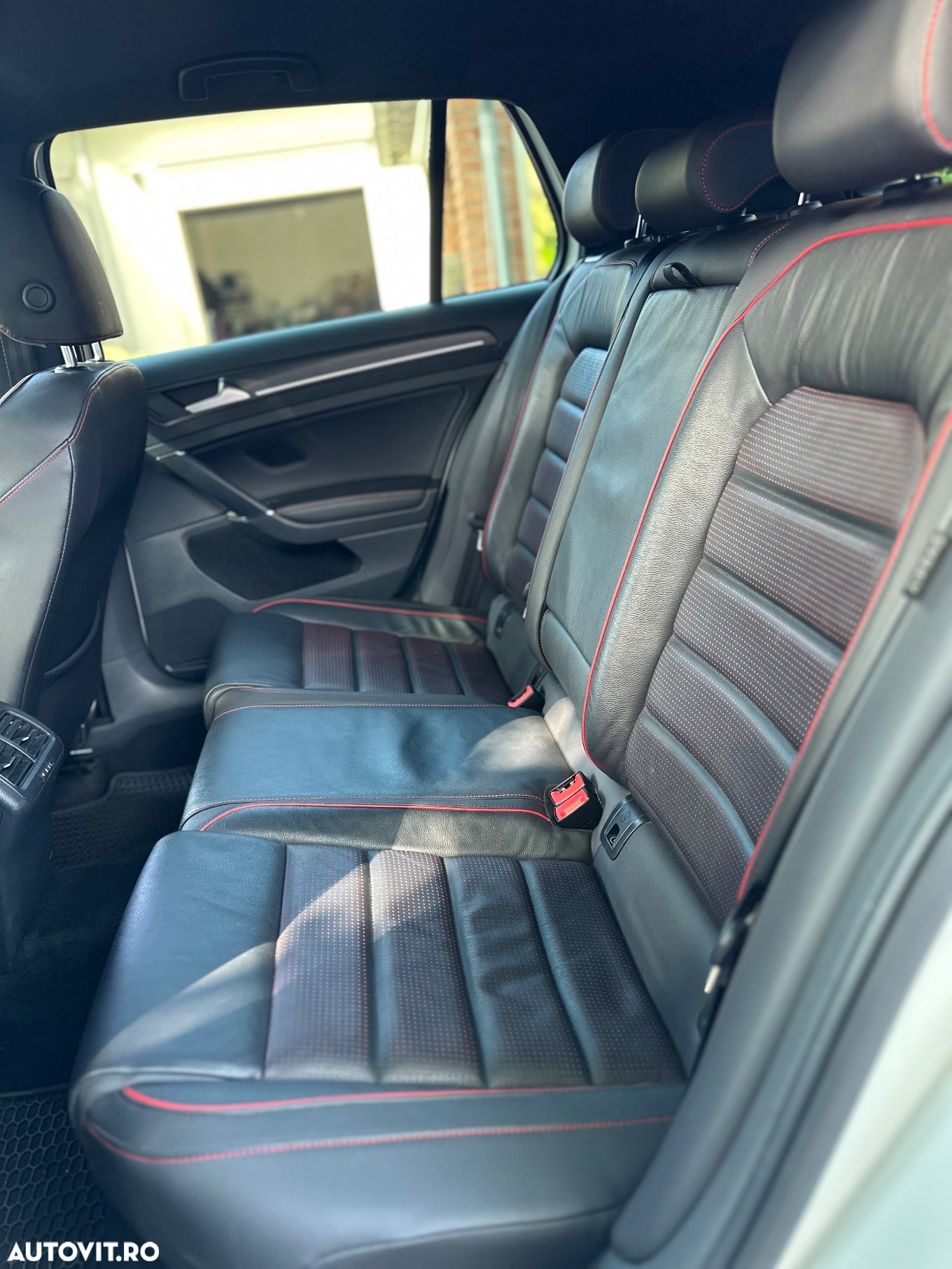 Volkswagen Golf 2.0 TSI DSG GTI Performance - 20
