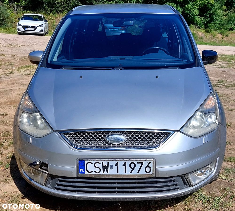 Ford Galaxy 2.0 Ghia - 1