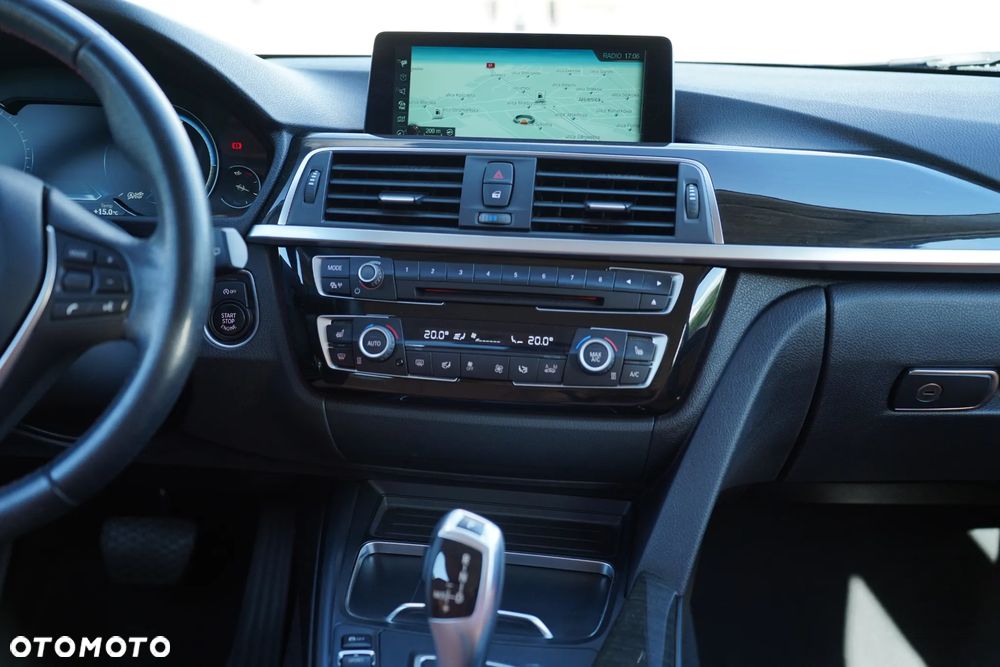 BMW Seria 3 320d Sport-Aut Efficient Dynamics Edition Sport Line - 27
