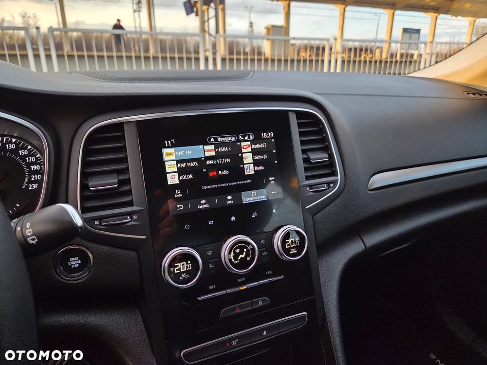 Renault Megane ENERGY TCe 140 EDC BUSINESS - 15