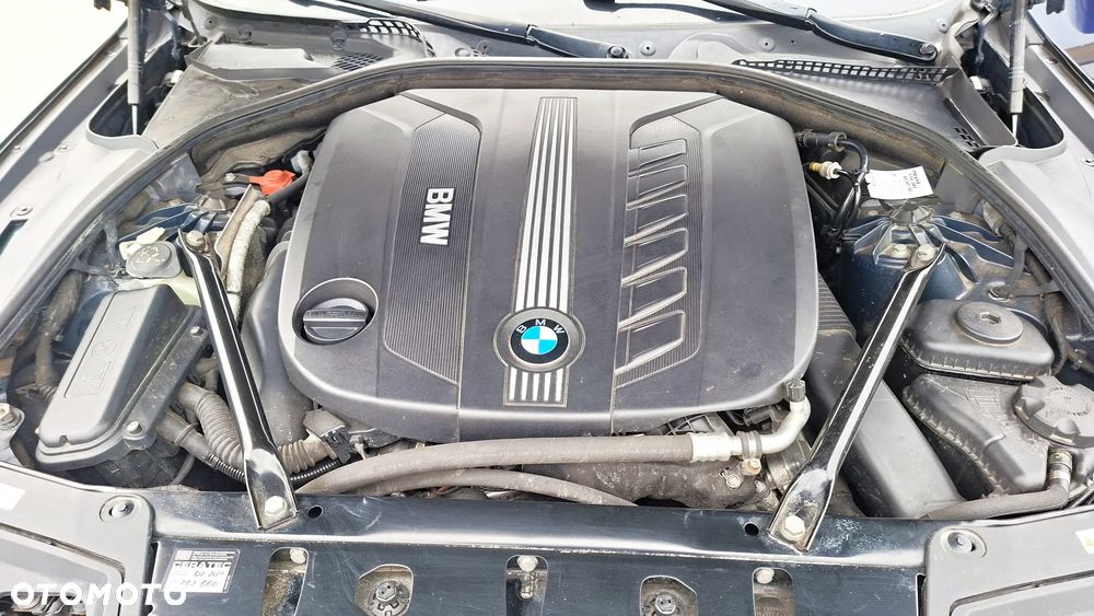 BMW Seria 5 - 13