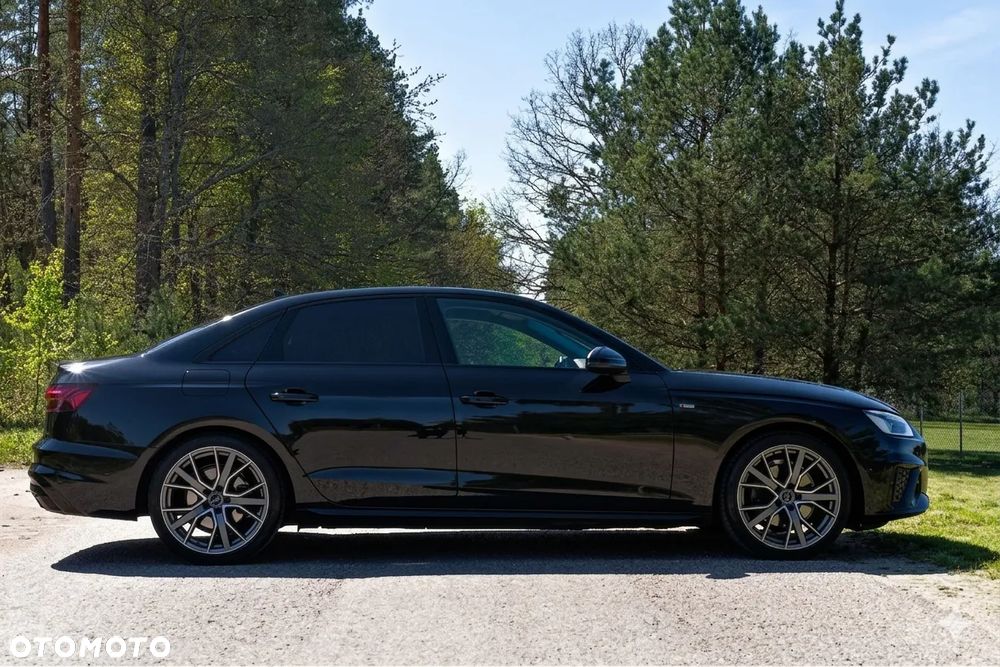 Audi A4 Limousine 35 TFSI mHEV S Line S tronic - 3