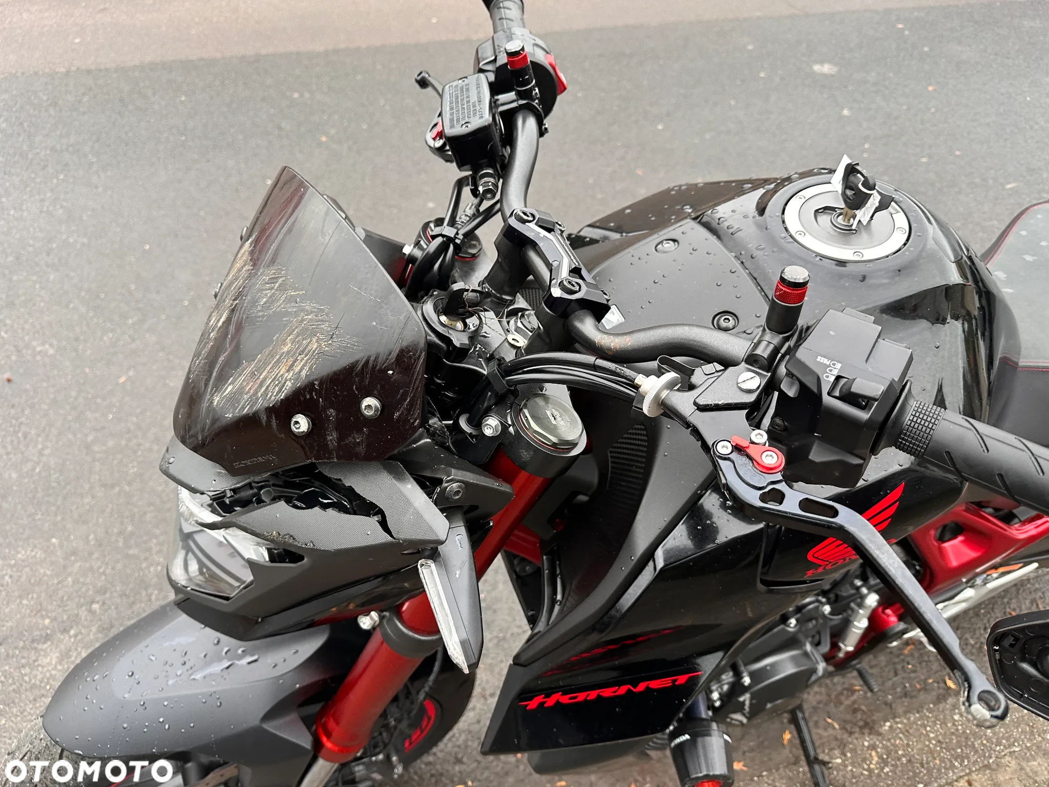 Honda Hornet - 32