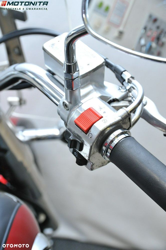 Suzuki VL 800 Volusia - Boulevard C50 - 7