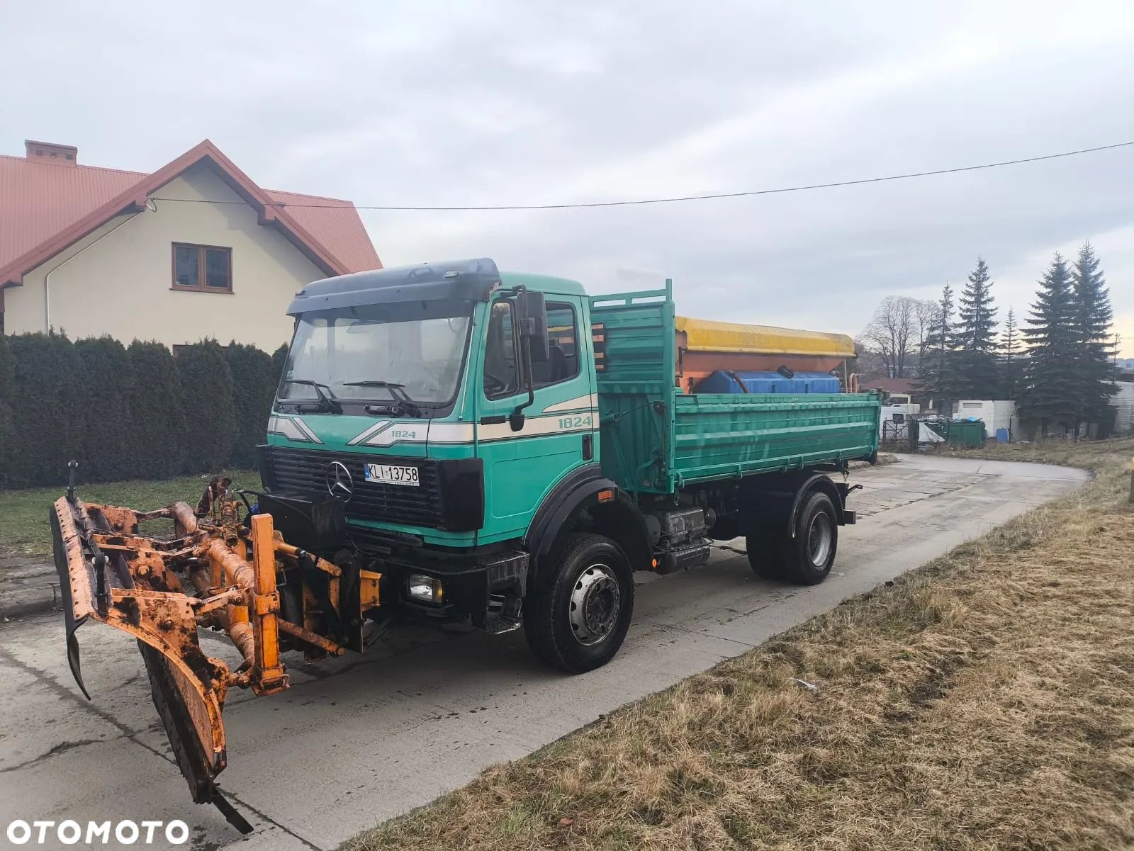 Mercedes-Benz SK 1824 - 1