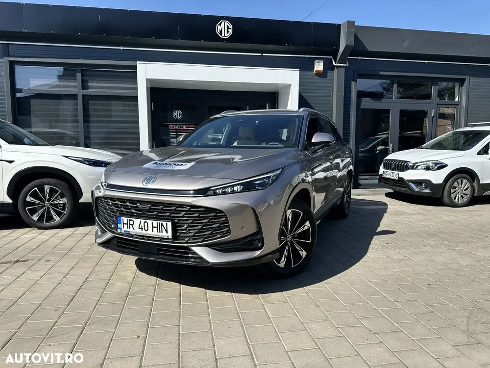 MG HS Luxury - 2