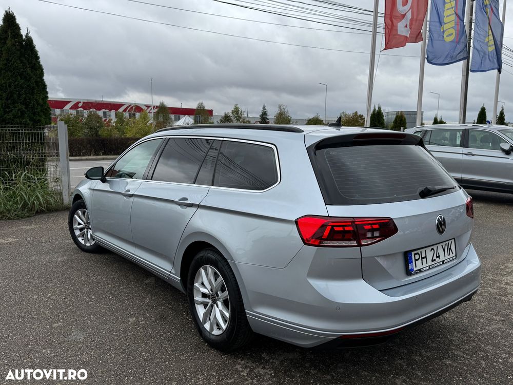 Volkswagen Passat Variant 2.0 TDI SCR DSG Business - 18
