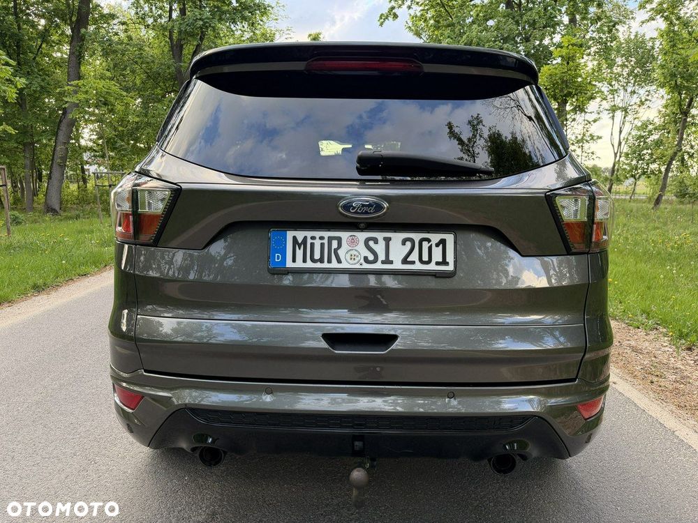 Ford Kuga - 9