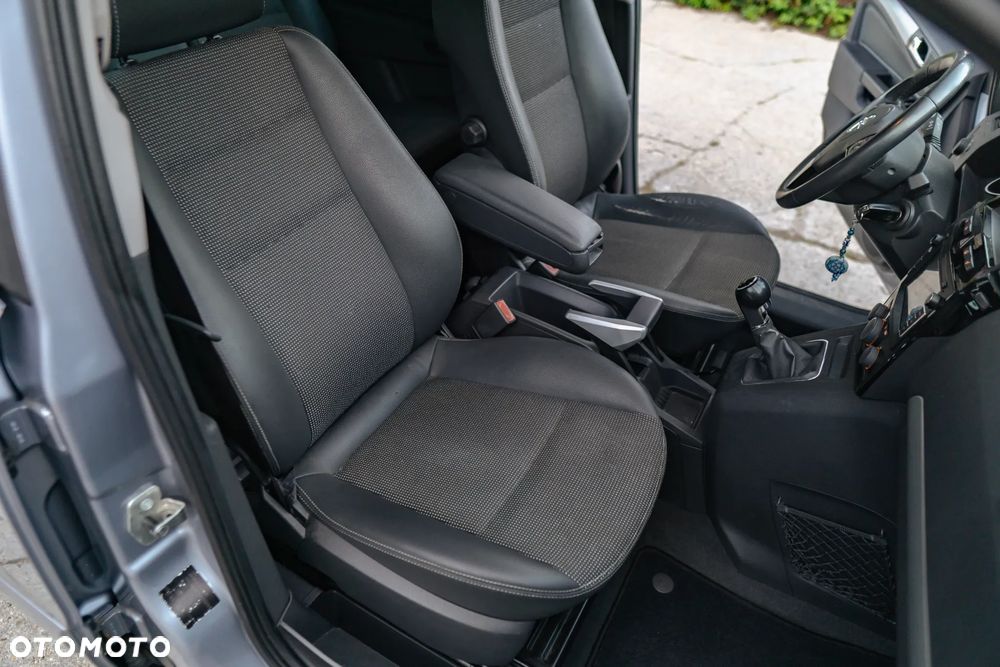 Opel Zafira 1.8 Sport - 20