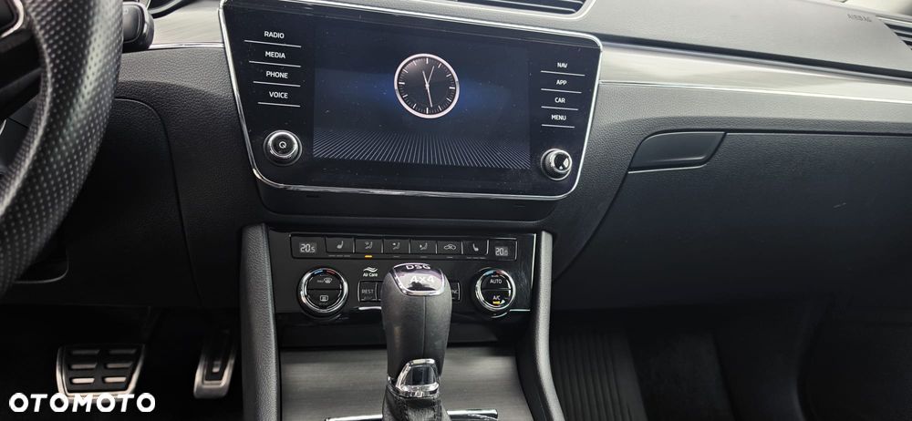 Skoda Superb 2.0 TDI SCR 4x4 Scout DSG - 11