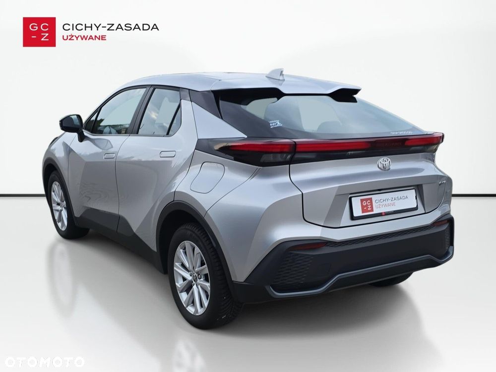 Toyota C-HR - 4