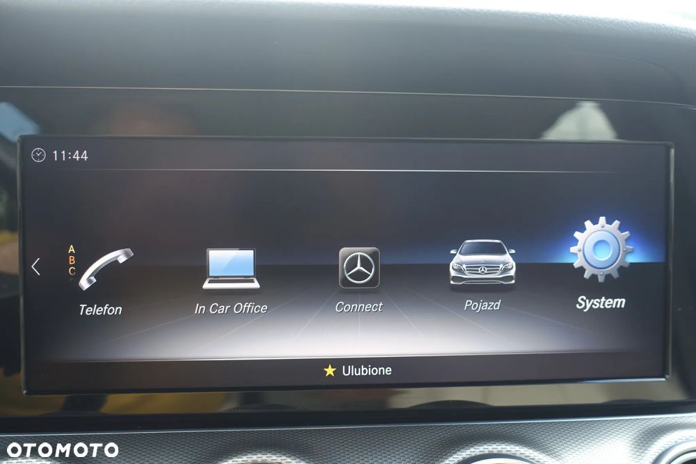 Mercedes-Benz Klasa E - 22