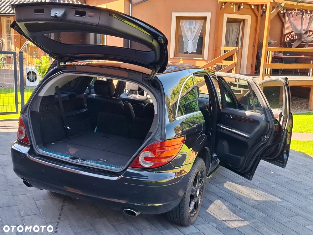Mercedes-Benz Klasa R 350 4-Matic - 12