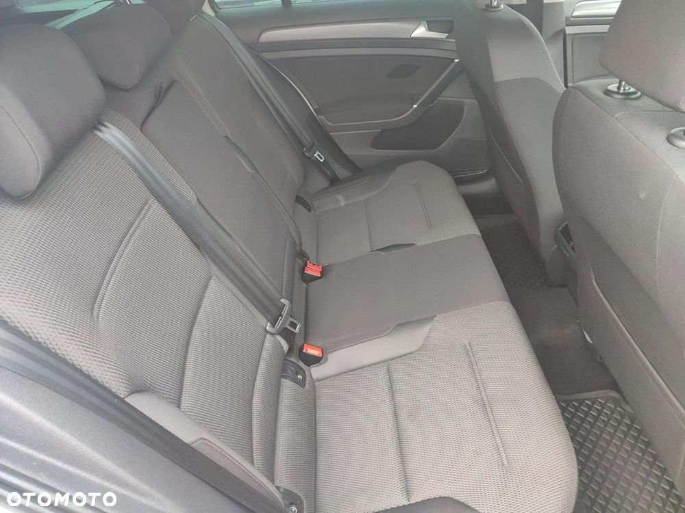 Volkswagen Golf Variant 1.6 TDI SCR DSG Comfortline - 15