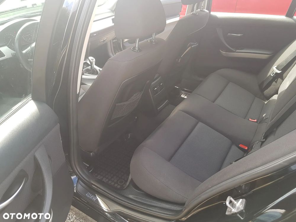 BMW Seria 3 - 13