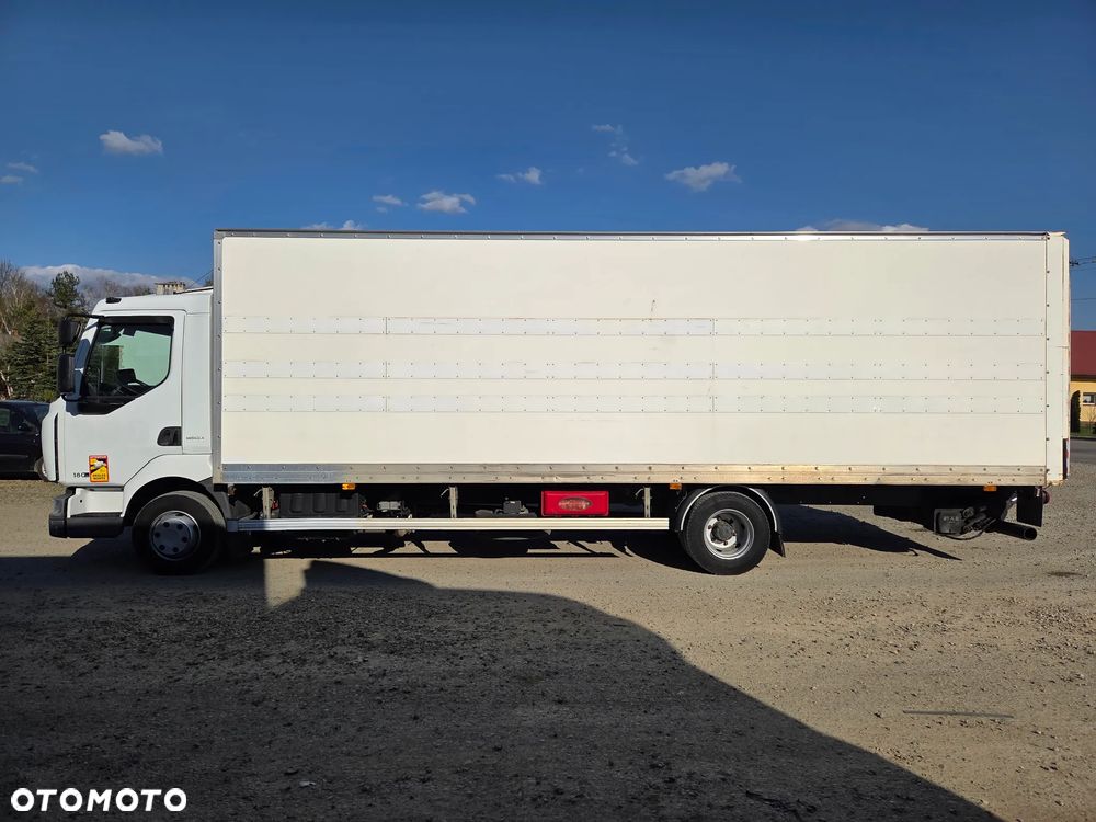 Renault Midlum 220 Atego Scania - 33