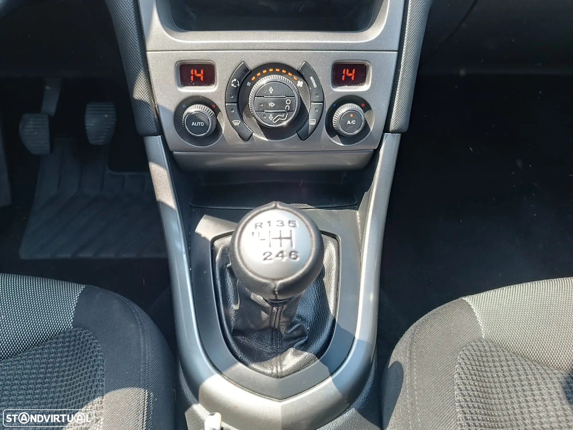 Peugeot 308 1.6 HDi Sport CVM6 - 19