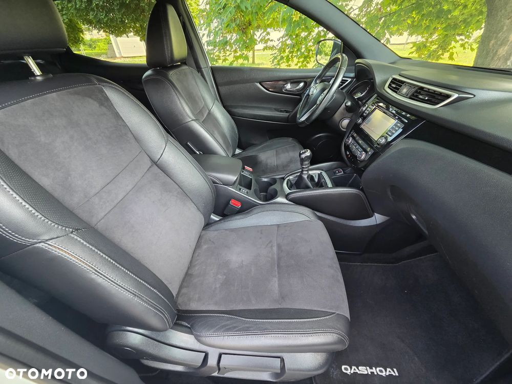 Nissan Qashqai 1.2 DIG-T Tekna EU6 - 11