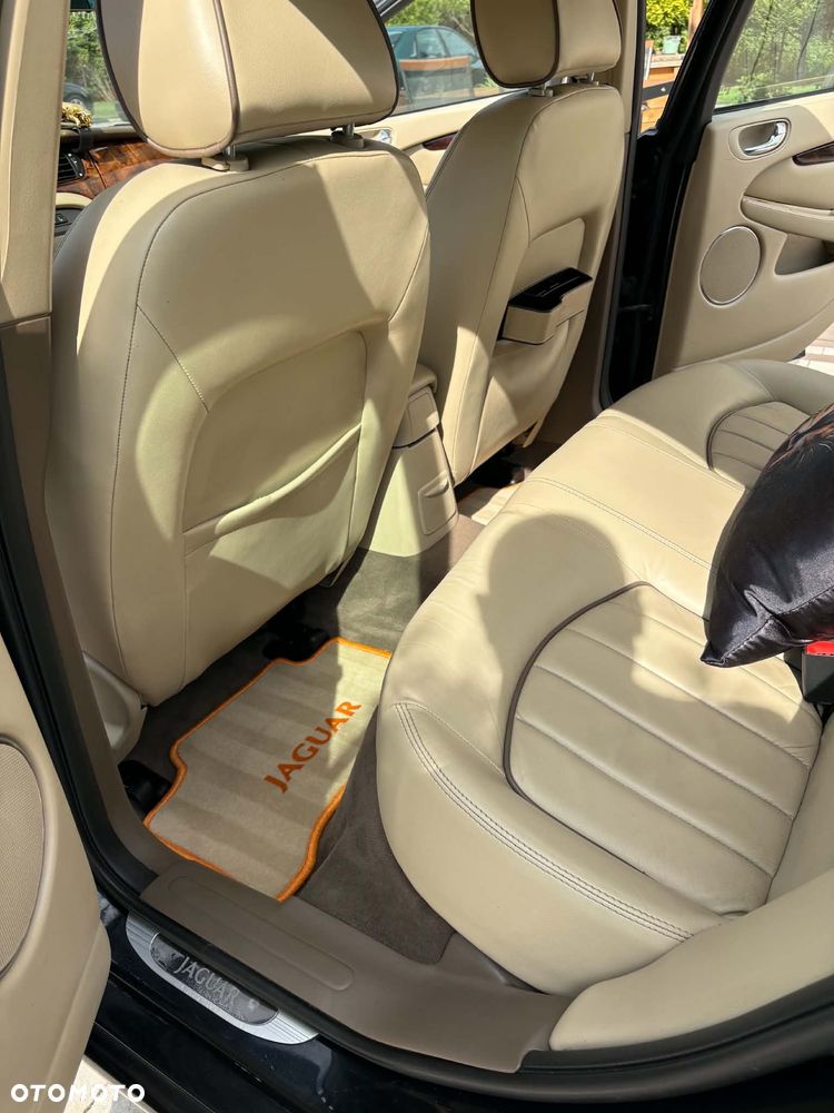 Jaguar X-Type 2.0 D Entry/Classic - 9