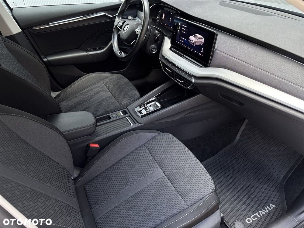 Skoda Octavia 1.5 TSI GPF ACT Style DSG - 8