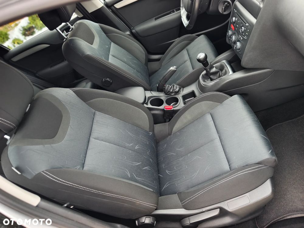 Citroën C4 VTi 120 Style - 19