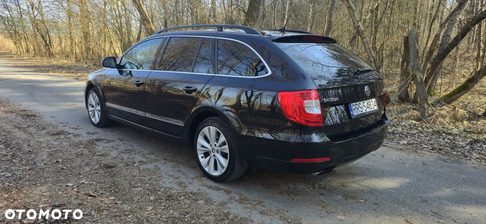 Skoda Superb 3.6 FSI 4x4 Ambition DSG - 5