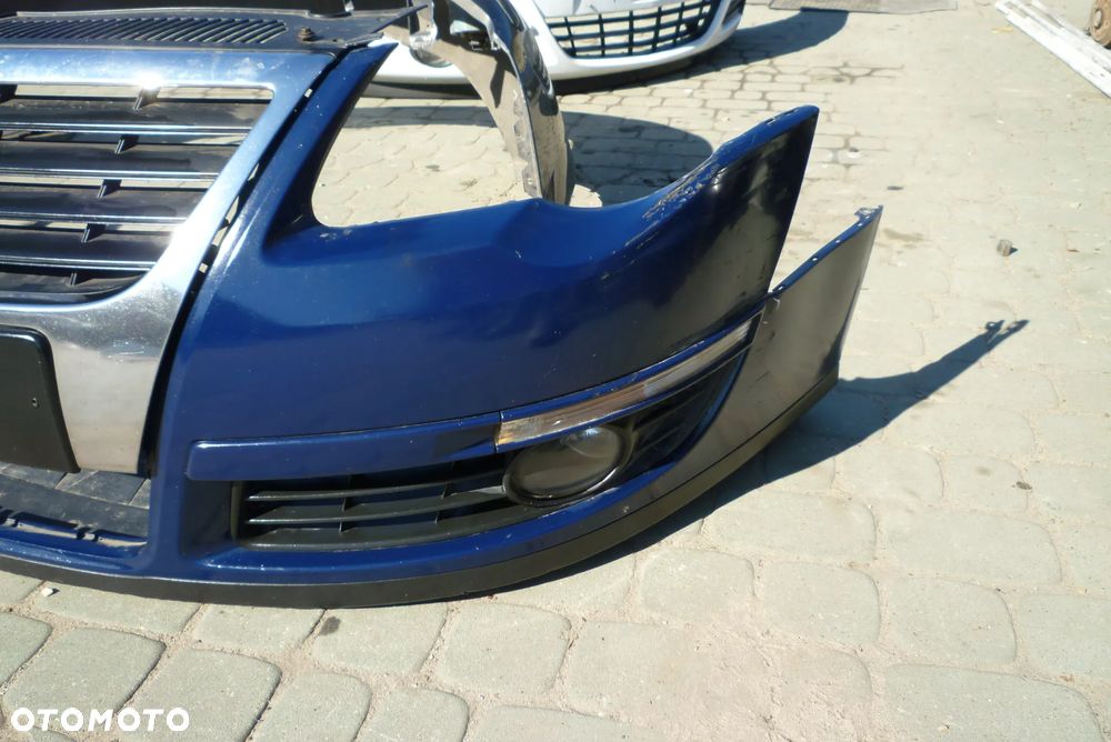 zderzak VW Passat B6 LA5E - 5