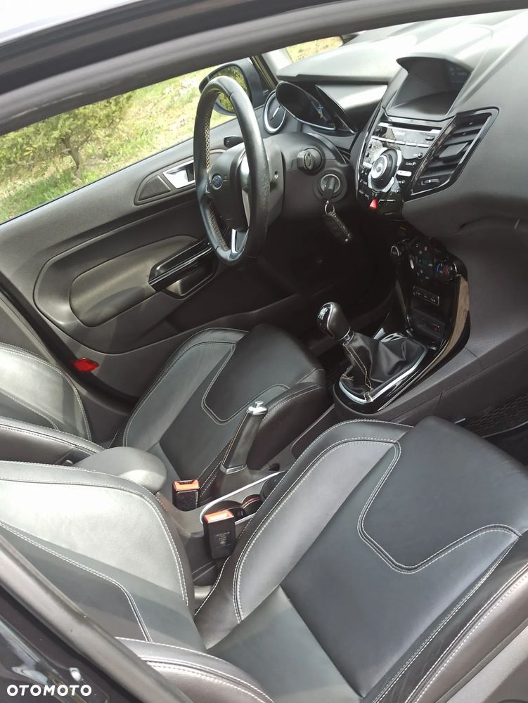 Ford Fiesta 1.0 EcoBoost Titanium - 7