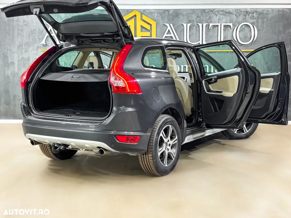 Volvo XC 60 - 18