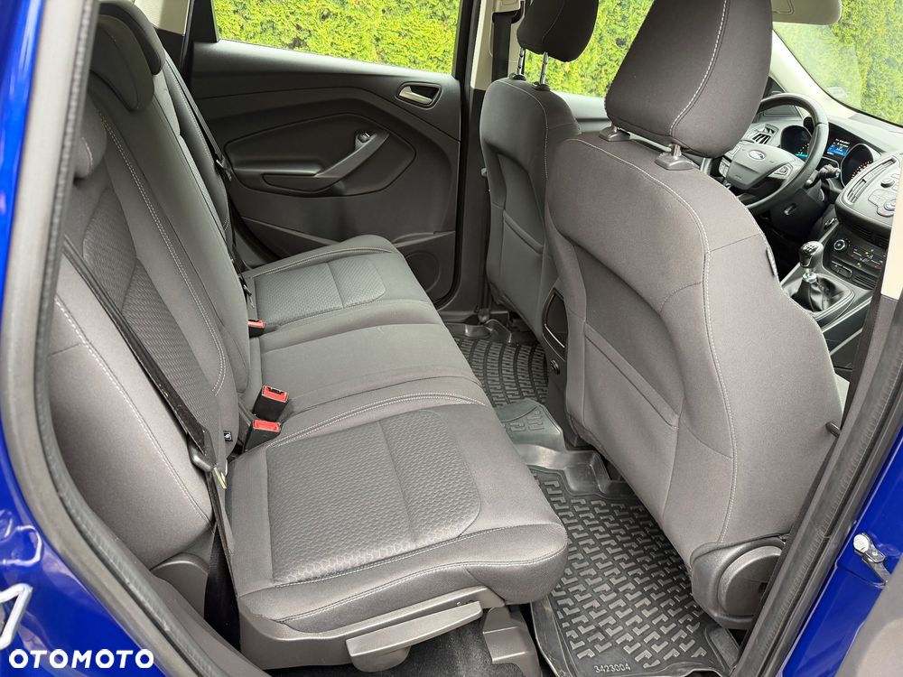 Ford Kuga - 5