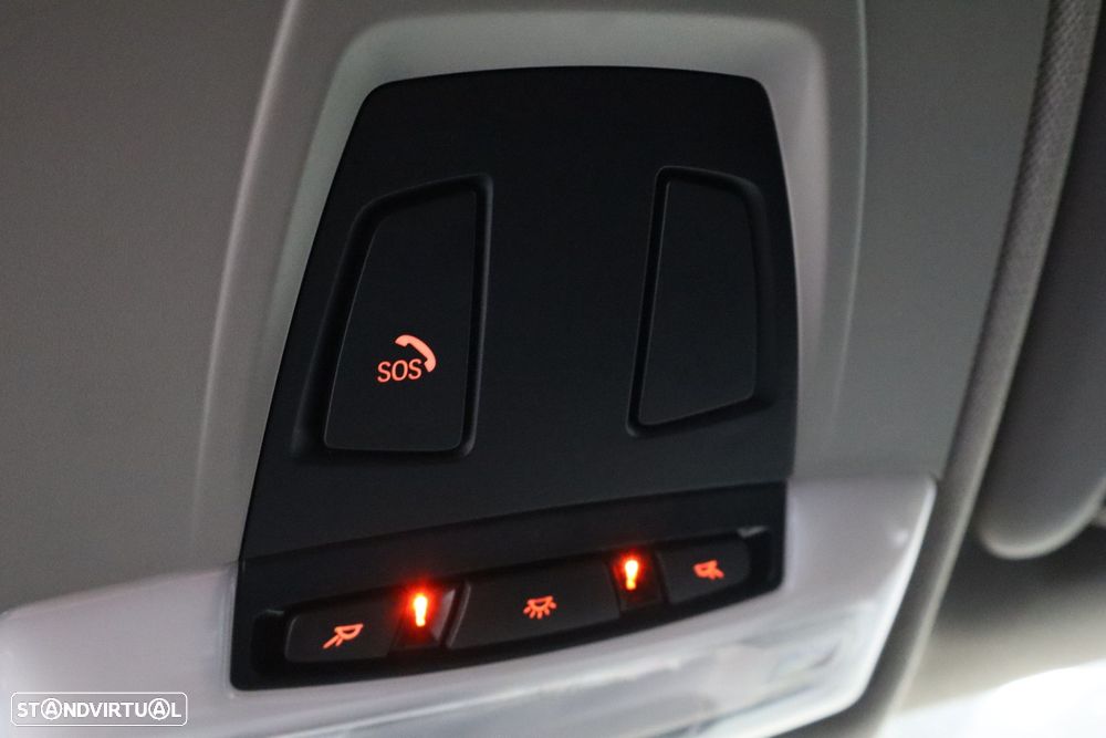 Volvo XC 60 2.0 T6 PHEV Core AWD - 23