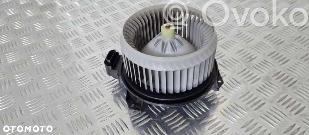 Toyota Rav4 III Wenytylator Dmuchawa Nawiewu - 1