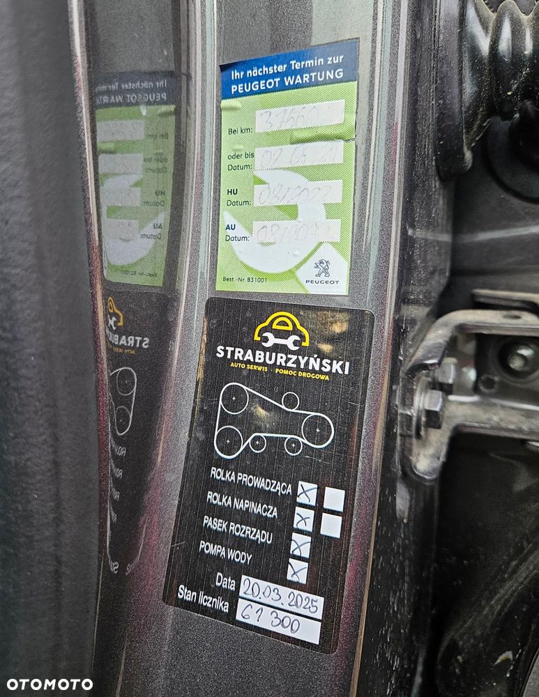 Peugeot 208 1.2 PureTech GPF Allure S&S EAT6 - 28