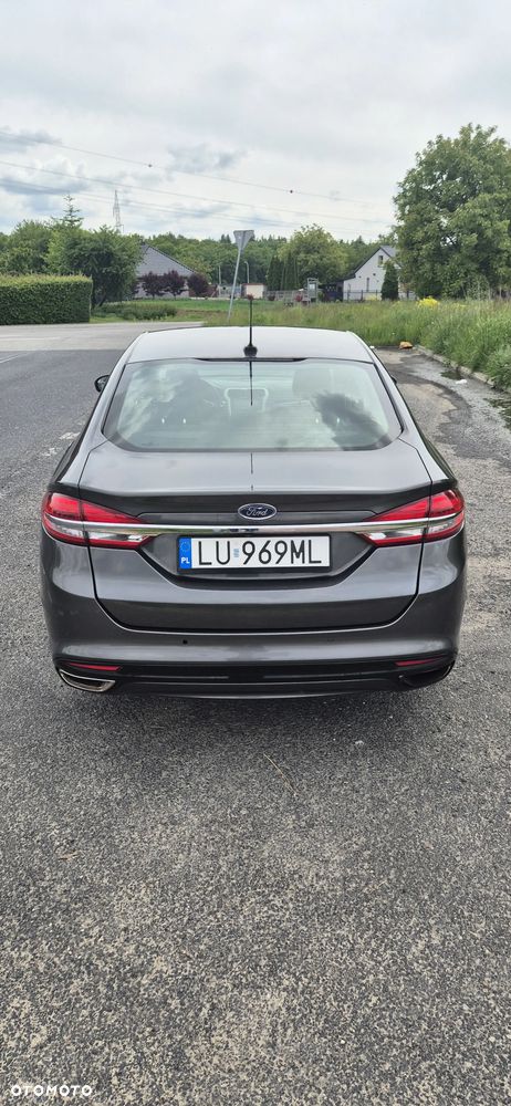 Ford Fusion - 9