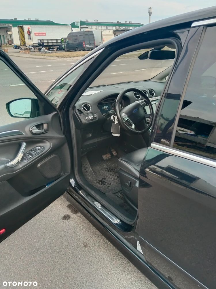 Ford S-Max - 7