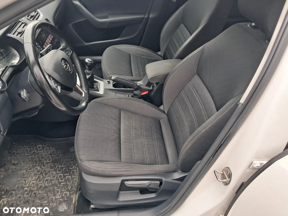 Skoda Octavia 1.4 TSI Ambition - 15