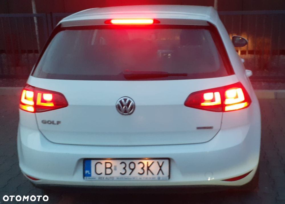 Volkswagen Golf 1.6 TDI Trendline - 6