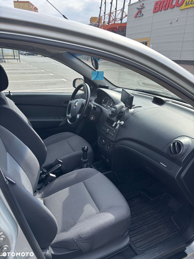 Chevrolet Aveo 1.2 16V Base+ / Classic+ - 4