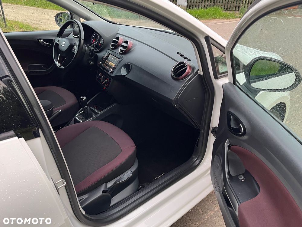 Seat Ibiza 1.2 TSI CONNECT - 24
