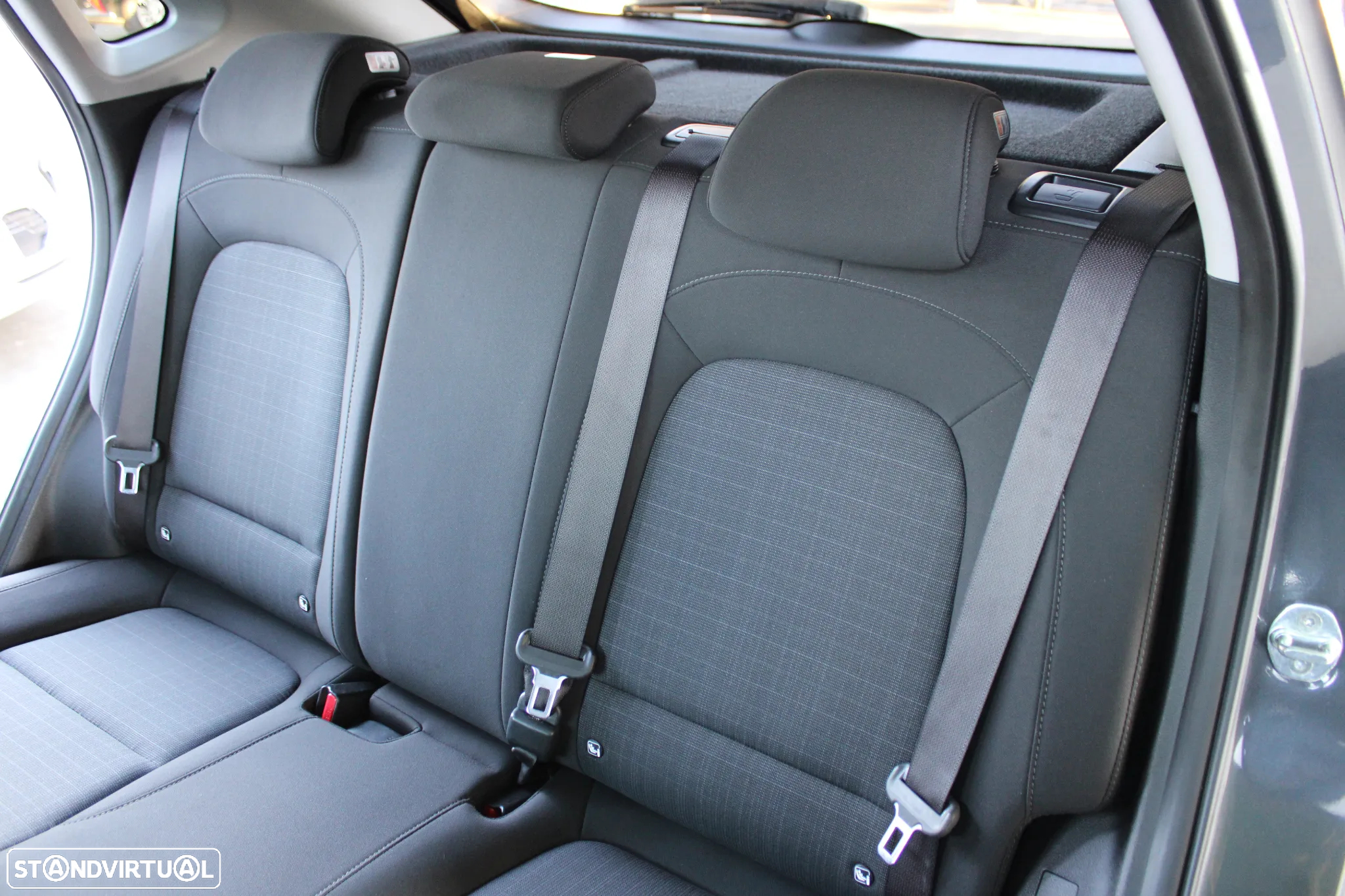 Hyundai Kauai 1.0 T-GDi Premium Pack Plus - 34